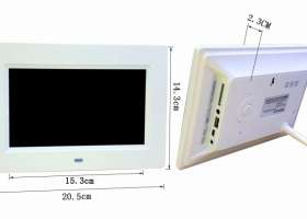 กรอบรูปดิจิตอล Digital Photo Frame 1080P รุ่นบางเฉียบ จอ LED 7 นิ้ว ความละเอียด 800*600